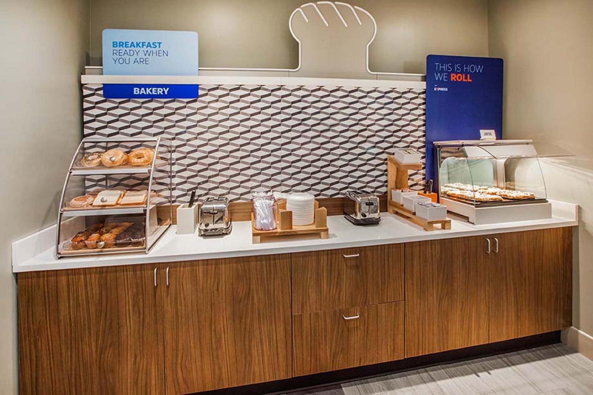 Holiday Inn Express Selinsgrove By Ihg Shamokin Dam Ngoại thất bức ảnh
